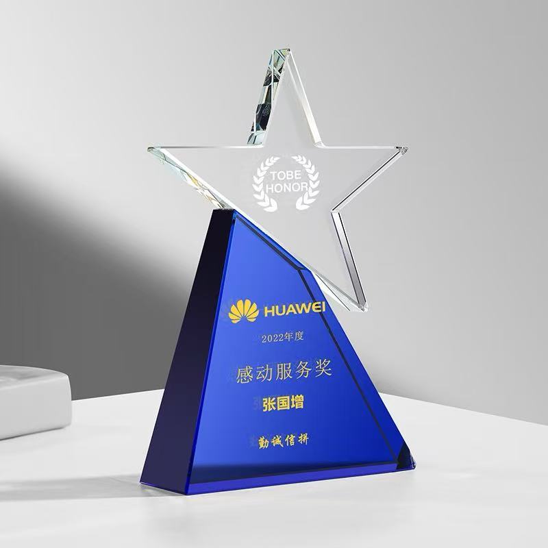 蓝底四角星(图3)
